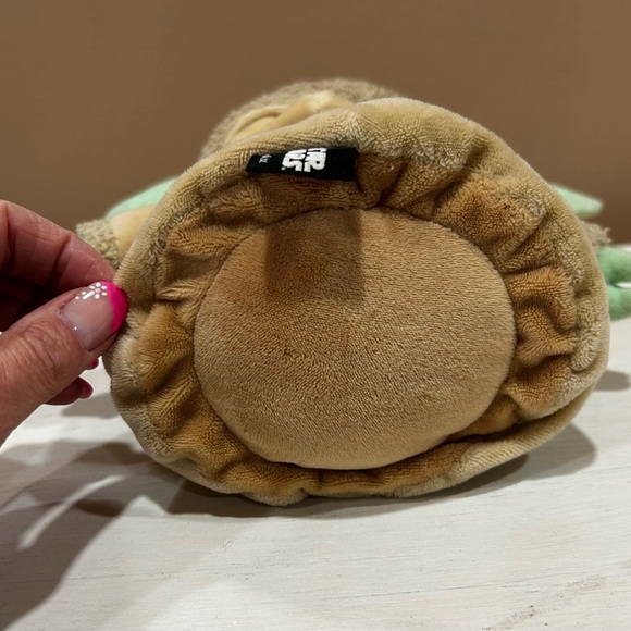 Star Wars Green and Tan Plush Toy - Picture 4 of 6